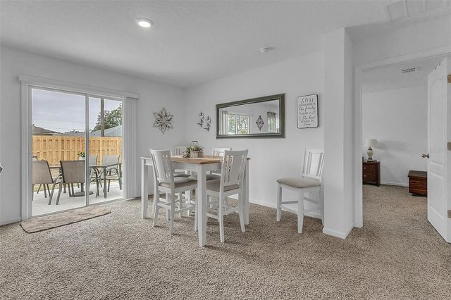 24 PICKSTON LANE, Palm Coast, FL 32164