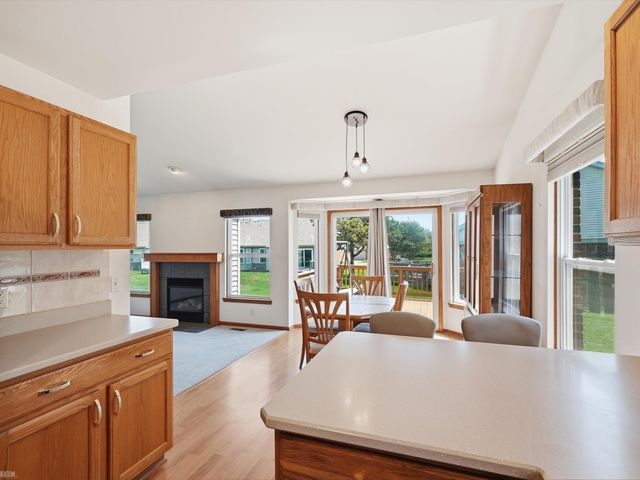 14861 Heather Pointe Drive, Sterling Heights, MI 48313
