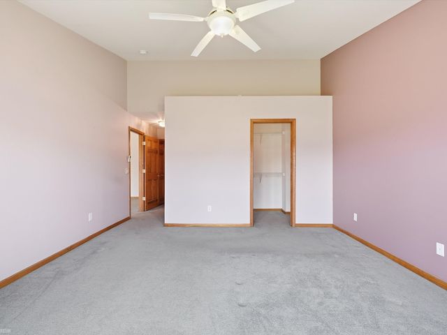 14861 Heather Pointe Drive, Sterling Heights, MI 48313