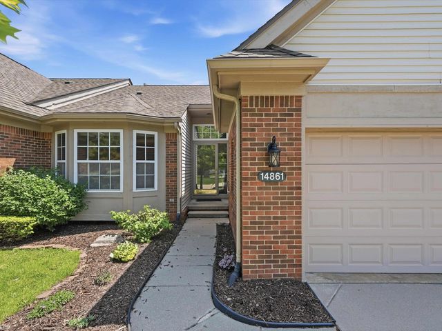 14861 Heather Pointe Drive, Sterling Heights, MI 48313