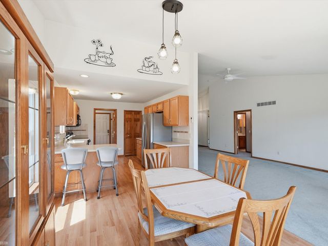 14861 Heather Pointe Drive, Sterling Heights, MI 48313