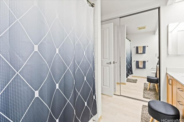 7122 Hawaii Kai Drive 90, Honolulu, HI 96825