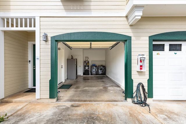 7122 Hawaii Kai Drive 90, Honolulu, HI 96825