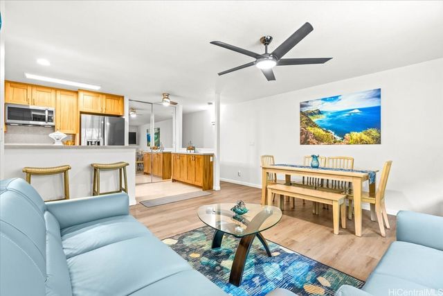 7122 Hawaii Kai Drive 90, Honolulu, HI 96825