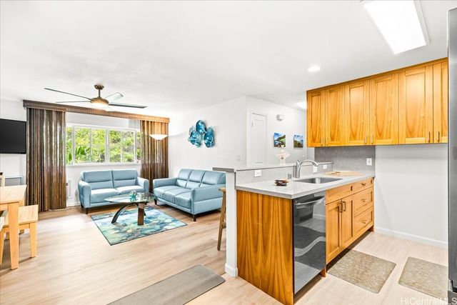 7122 Hawaii Kai Drive 90, Honolulu, HI 96825