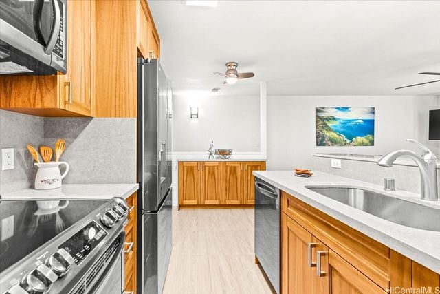 7122 Hawaii Kai Drive 90, Honolulu, HI 96825