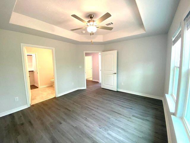 173 Emerald Lane, Onalaska, TX 77360