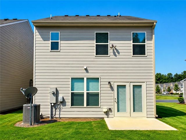 196 Highland Pointe Circle E, Dawsonville, GA 30534
