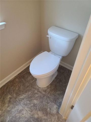196 Highland Pointe Circle E, Dawsonville, GA 30534