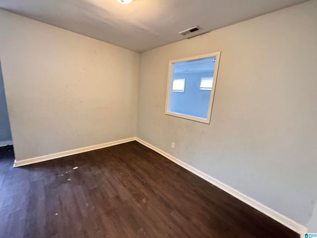 1101 CAROL CIRCLE, Midfield, AL 35228