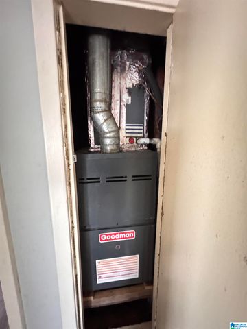 1101 CAROL CIRCLE, Midfield, AL 35228