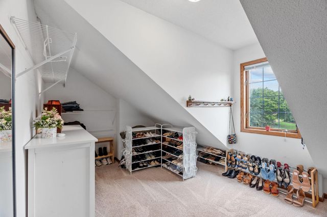 1257 Donegal Alcove, Woodbury, MN 55125