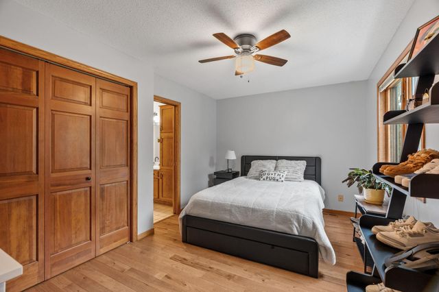 1257 Donegal Alcove, Woodbury, MN 55125