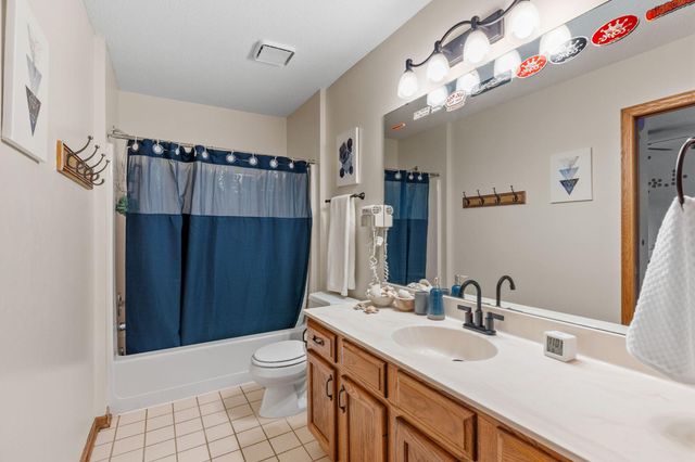 1257 Donegal Alcove, Woodbury, MN 55125