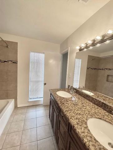 4609 Horizon Drive, Rowlett, TX 75088