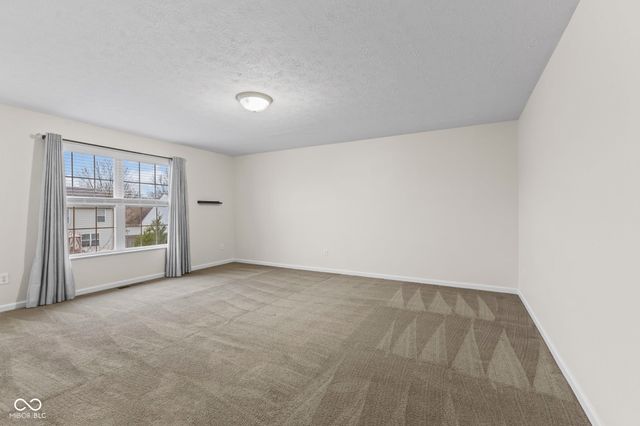 13323 Middlewood Lane, Fishers, IN 46038