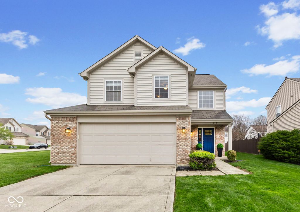 13323 Middlewood Lane, Fishers, IN 46038