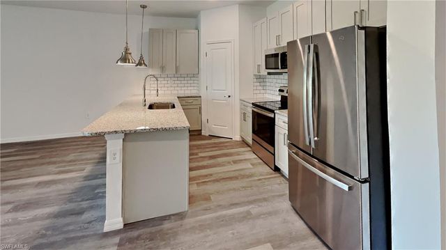 4208-4210 Santa Barbara BLVD, Cape Coral, FL 33914