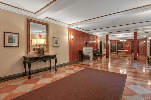 25 Parkview Avenue 1H, Bronxville, NY 10708