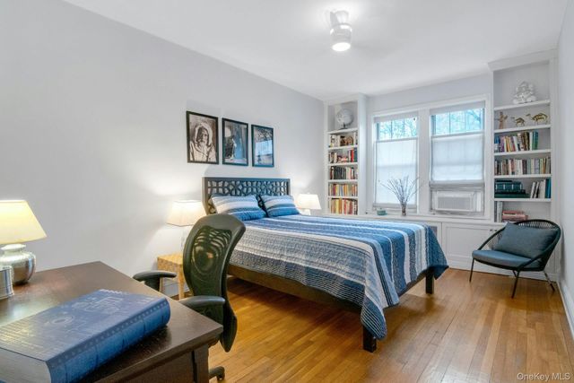 25 Parkview Avenue 1H, Bronxville, NY 10708