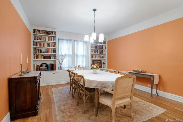 25 Parkview Avenue 1H, Bronxville, NY 10708