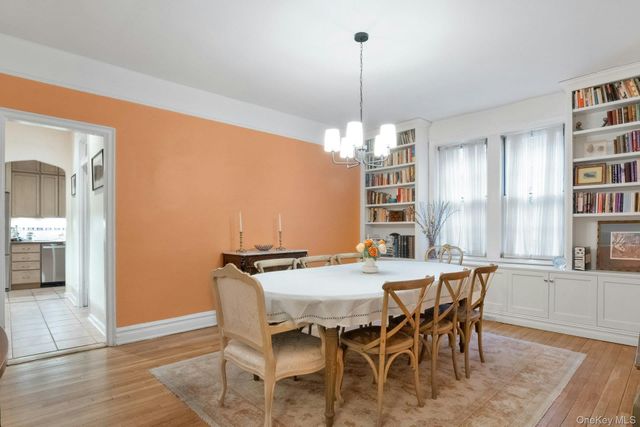 25 Parkview Avenue 1H, Bronxville, NY 10708