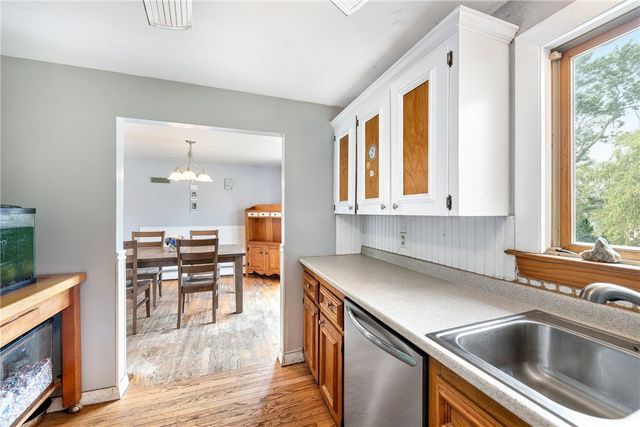 47 Allston Avenue, Middletown, RI 02842