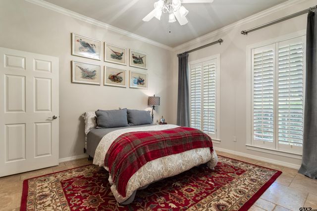 9301 Chisholm Trl, Tyler, TX 75703
