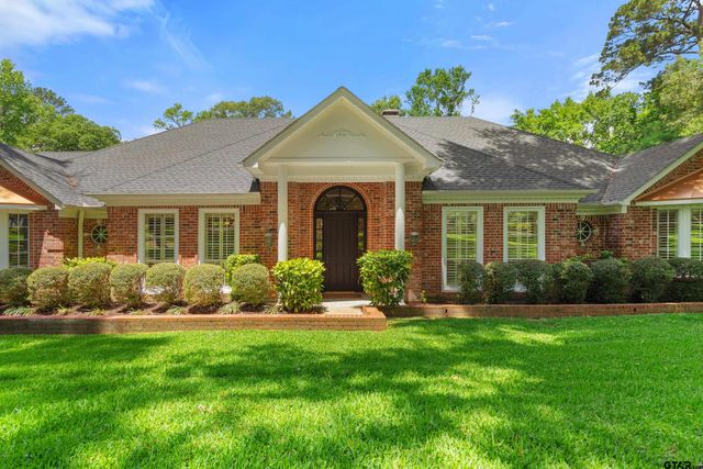 9301 Chisholm Trl, Tyler, TX 75703
