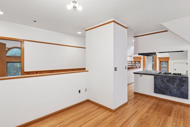 1820 Colfax Avenue S, Minneapolis, MN 55403