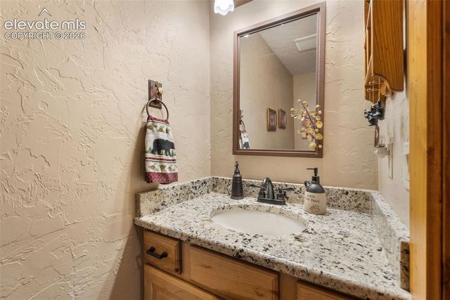 567 County Road 31, Florissant, CO 80816