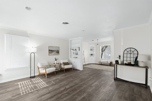 3536 Suffolk Drive, Fort Worth, TX 76109