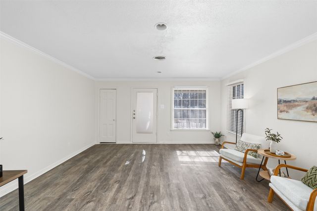 3536 Suffolk Drive, Fort Worth, TX 76109