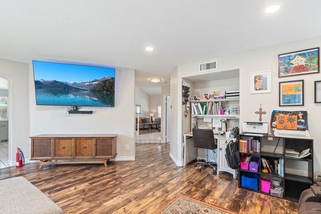 8774 Morninglight, Riverside, CA 92508