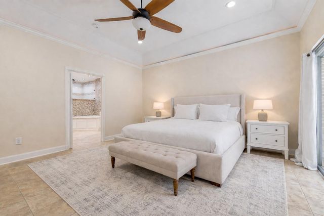 9608 Bayou Brook Street, Houston, TX 77063