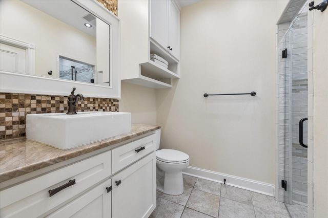 9608 Bayou Brook Street, Houston, TX 77063