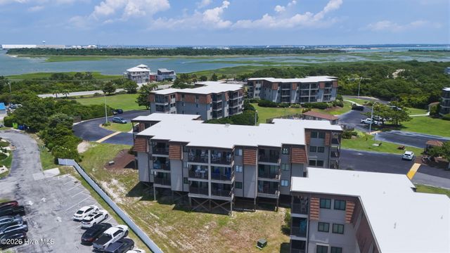 2008 Fort Macon Road E I-15, Atlantic Beach, NC 28512