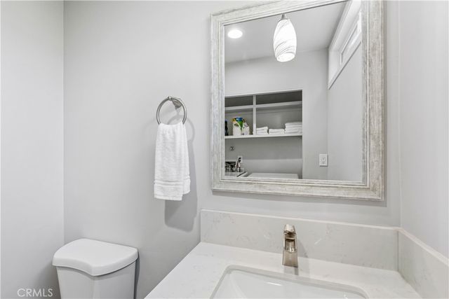 115 N Almansor 37, Alhambra, CA 91801