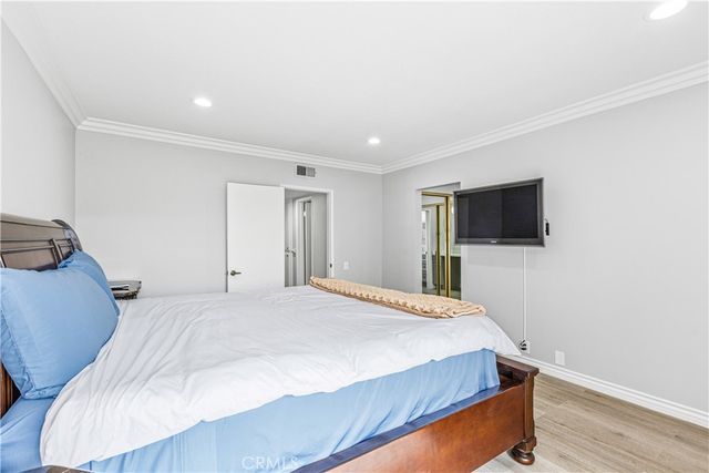 115 N Almansor 37, Alhambra, CA 91801