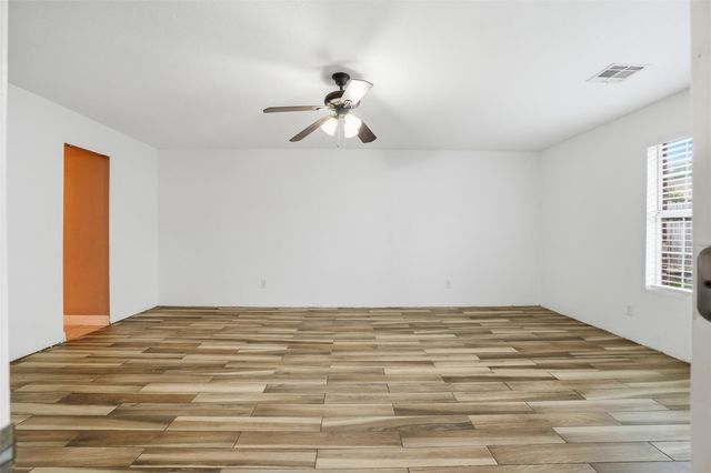 8131 Warren Road, Houston, TX 77040