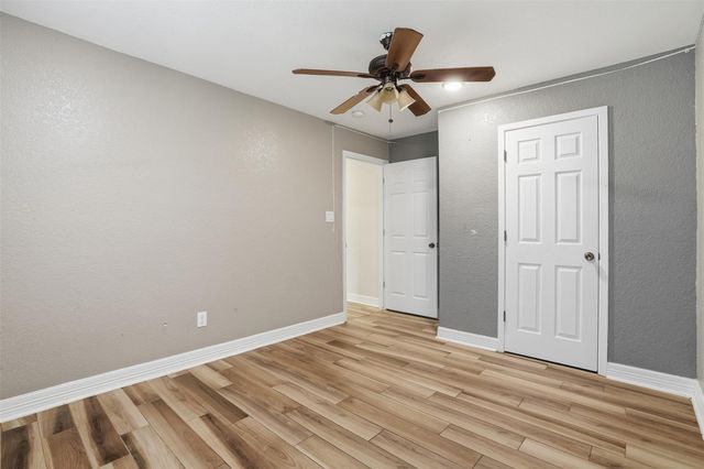 8131 Warren Road, Houston, TX 77040