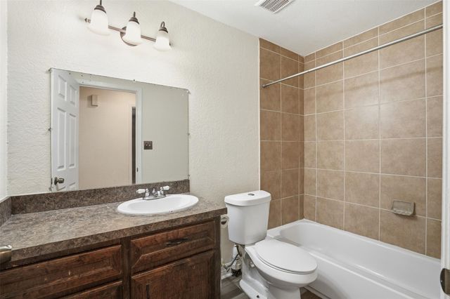 8131 Warren Road, Houston, TX 77040