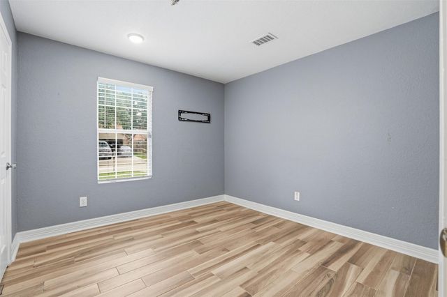 8131 Warren Road, Houston, TX 77040