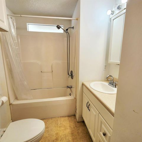 9 Margarita Lane, Port St. Lucie, FL 34952