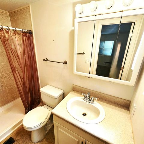 9 Margarita Lane, Port St. Lucie, FL 34952