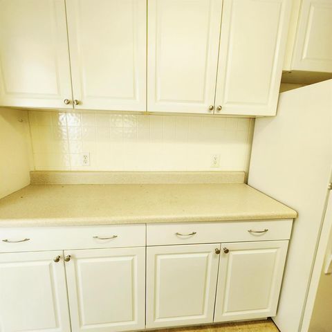 9 Margarita Lane, Port St. Lucie, FL 34952