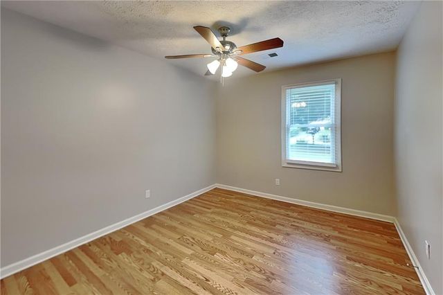 1719 Colemans Landing, Woodstock, GA 30188