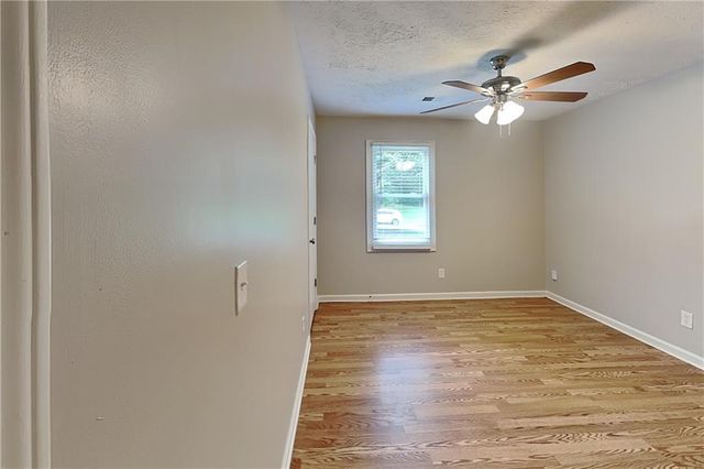 1719 Colemans Landing, Woodstock, GA 30188