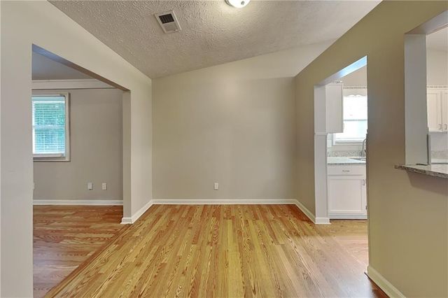 1719 Colemans Landing, Woodstock, GA 30188
