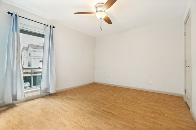 2710 Douglas Avenue 114, Dallas, TX 75219